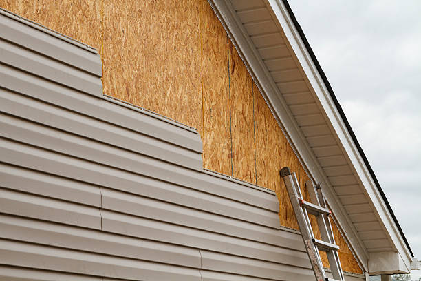 24/7 Emergency Siding Repair experts in Montgomery, PA